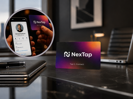 NexTap — carte de visite NFC sur bureau premium